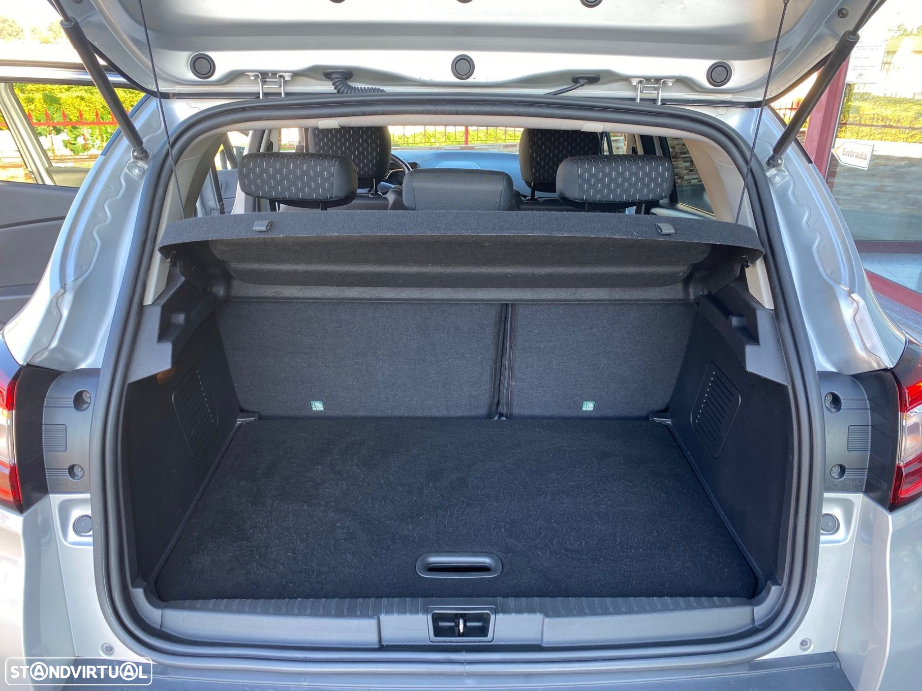 Renault Captur - 12