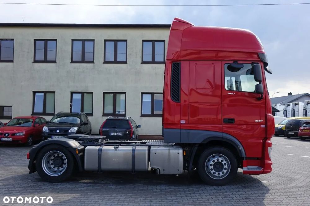 DAF XF 480 FT/ SUPER SPACE CAB / MEGA / LOW DECK / AUTOMAT / EURO 6 / LODÓWKA / DWA ZBIORNIKI / SALON POLSKA - 4