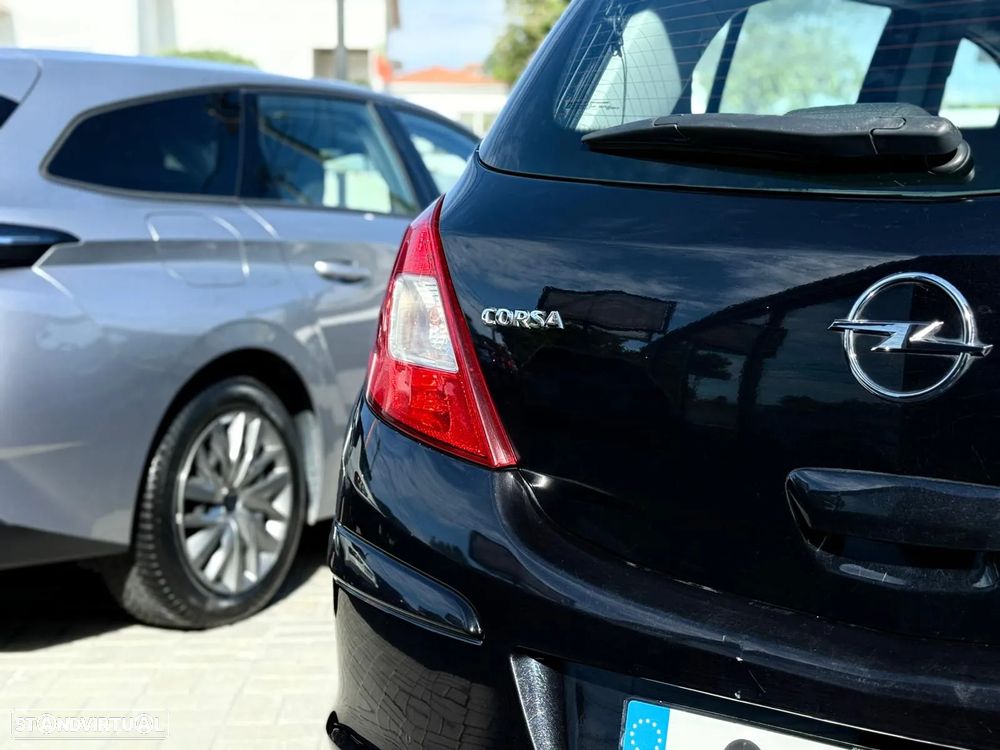 Opel Corsa 1.2 Enjoy - 19