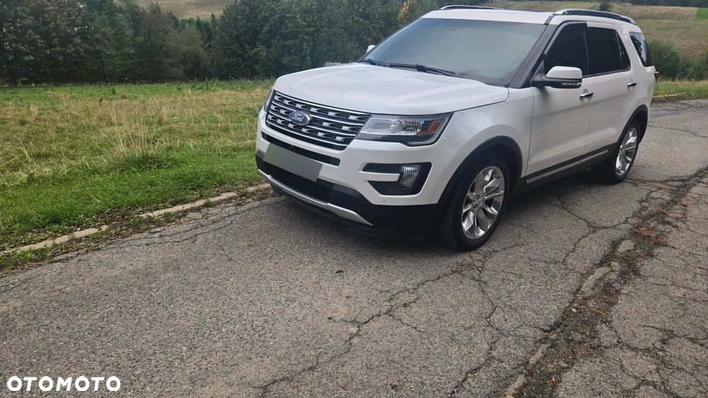 Ford Explorer - 2