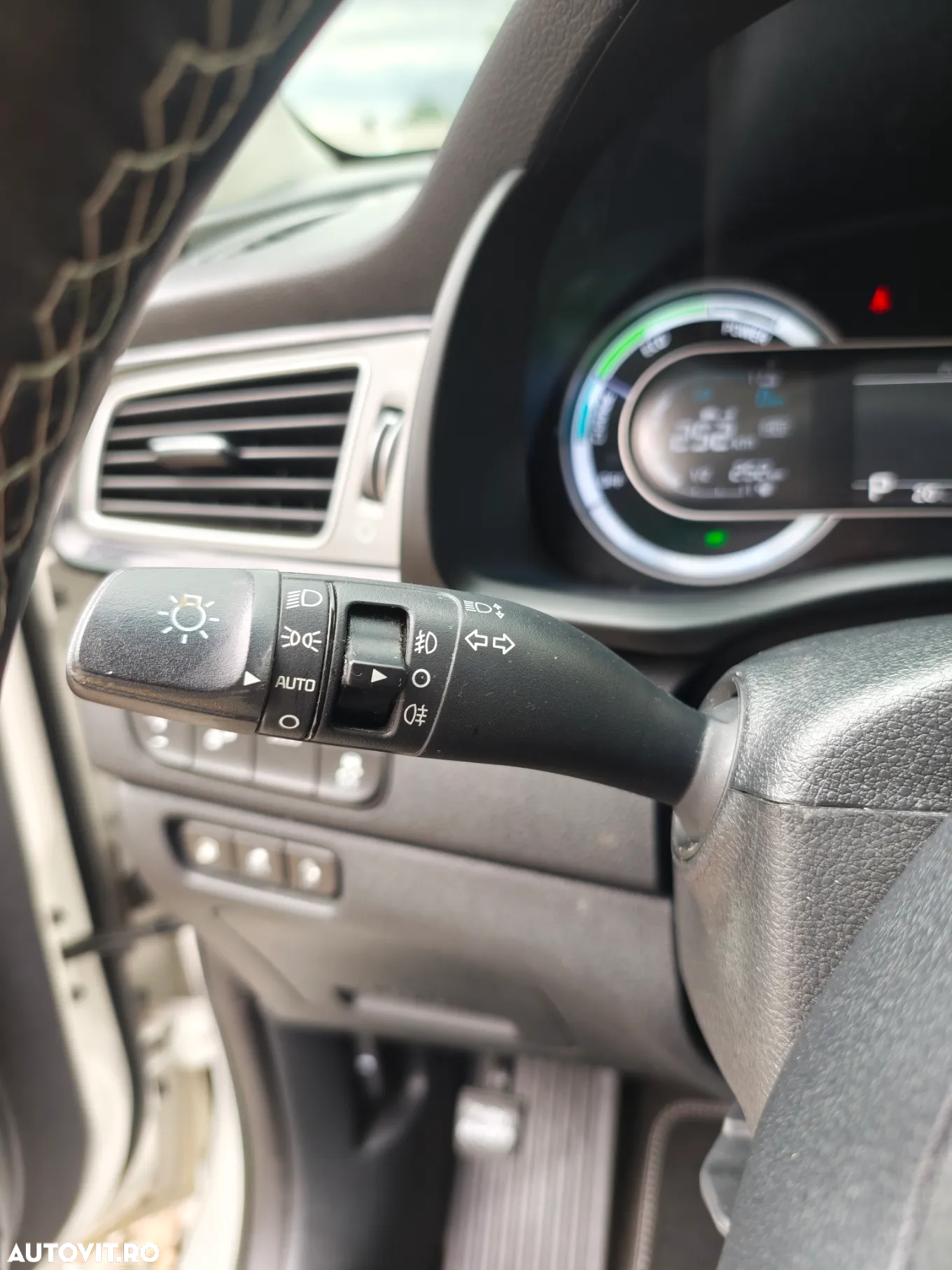 Kia Niro 1.6 GDI 6DCT PHEV Premium - 23