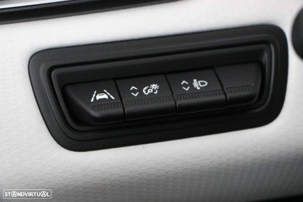 Renault Clio 1.0 TCe Limited Bi-Fuel - 16