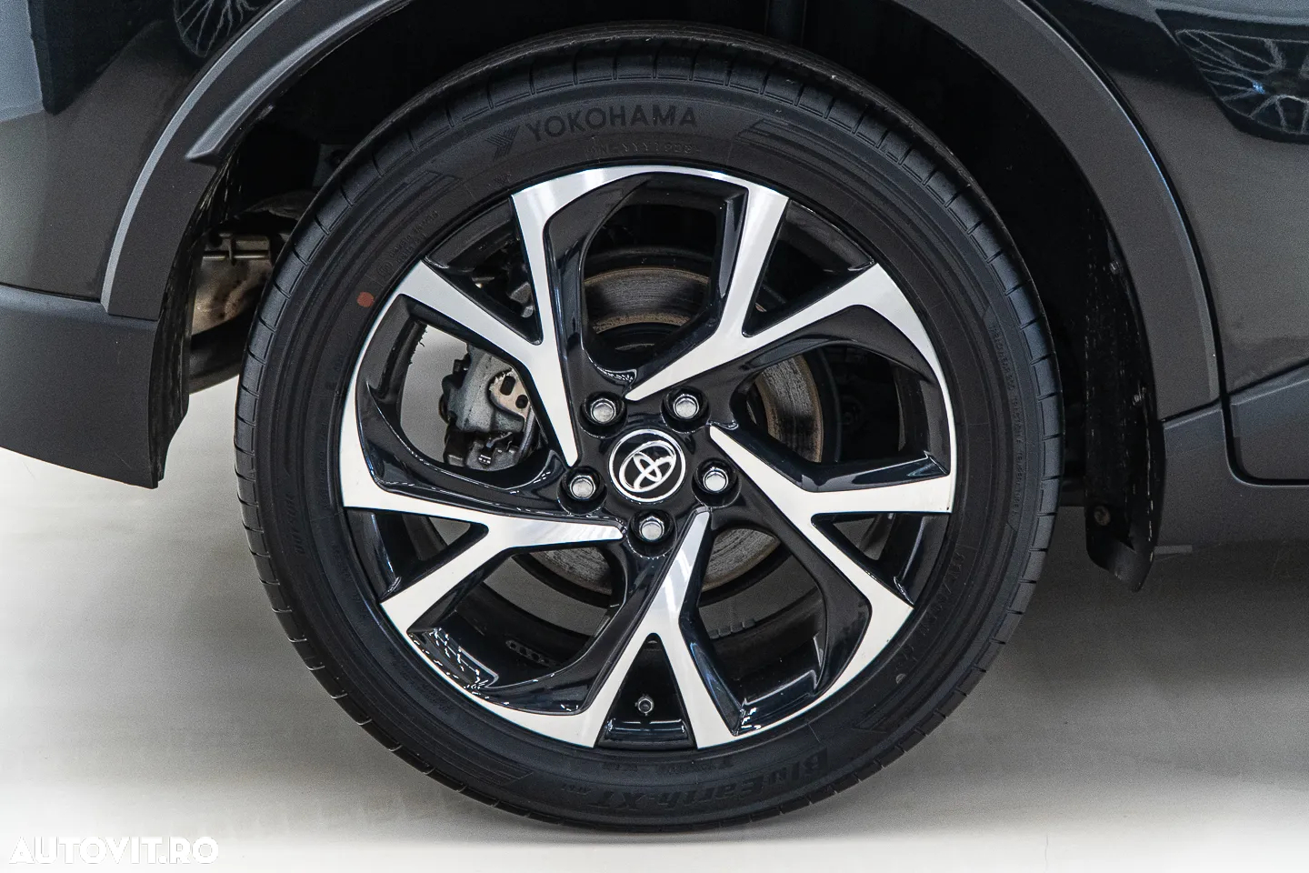 Toyota C-HR 2.0 HSD 184 CP 4x2 CVT Style - 34