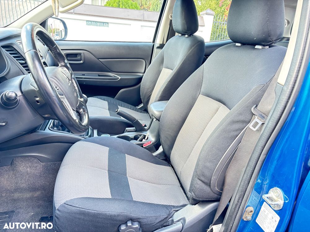 Mitsubishi L200 Double Cab 2.2 DI-D M/T Instyle - 14