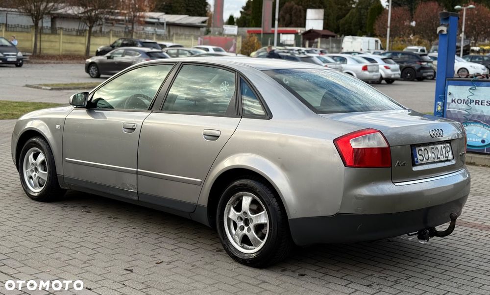 Audi A4 Limousine - 5