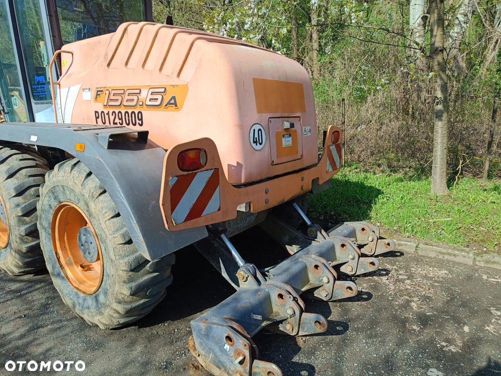 New Holland F 156.6A - 4