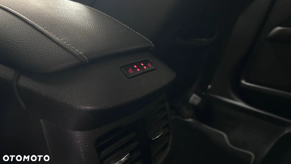 Ford Mondeo 2.0 EcoBlue Titanium - 18