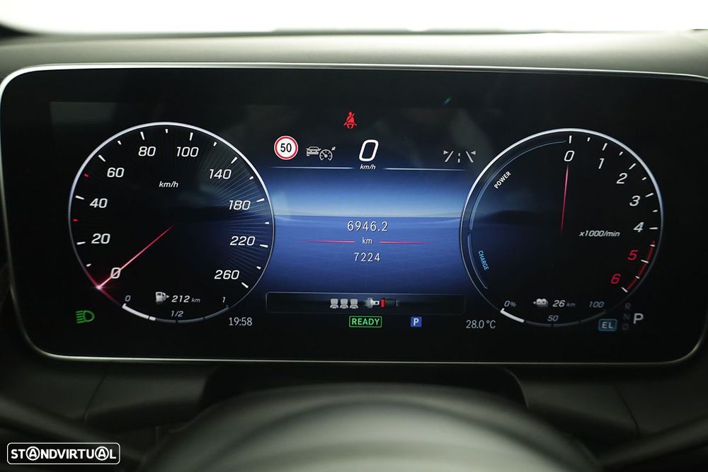 Mercedes-Benz GLC 300 de 4Matic 9G-TRONIC AMG Line Advanced - 16