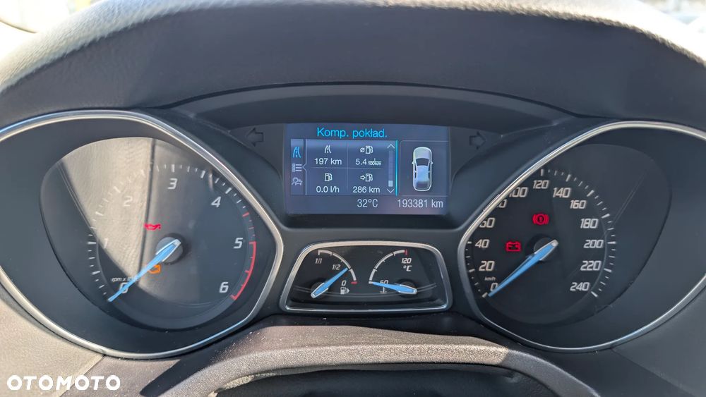 Ford Focus - 21