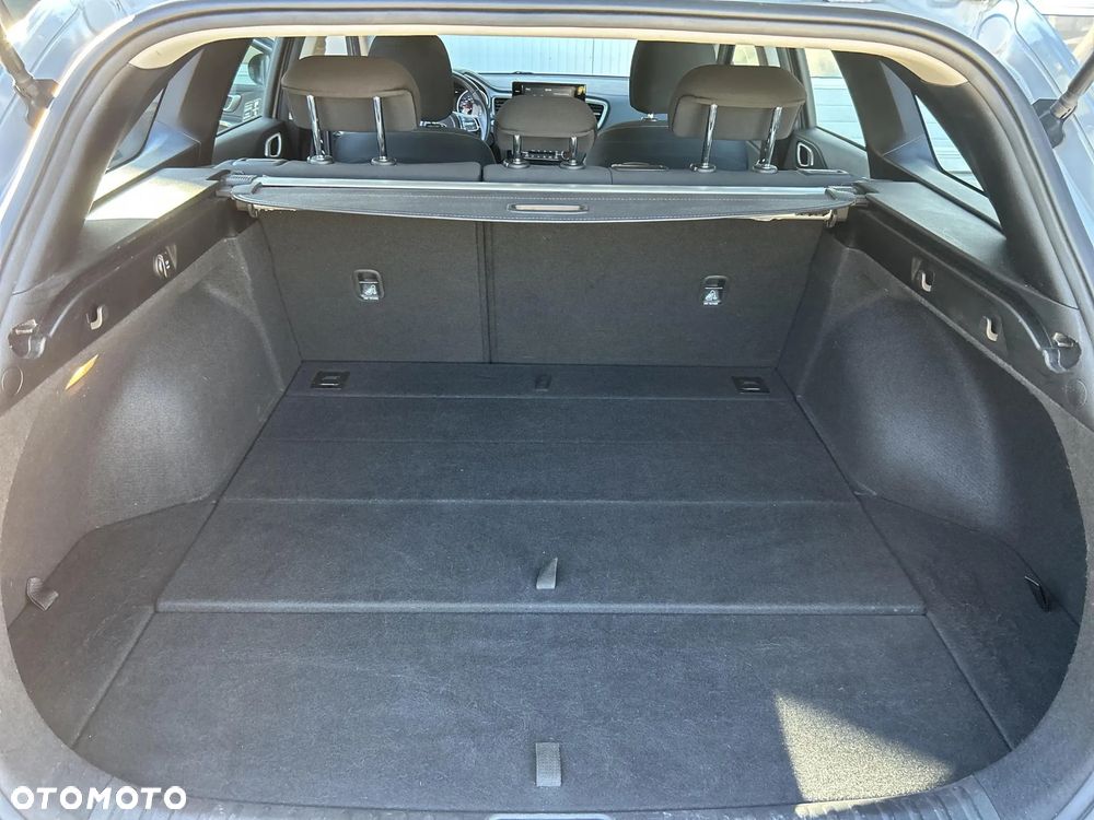 Kia Ceed 1.5 T-GDI M DCT - 27