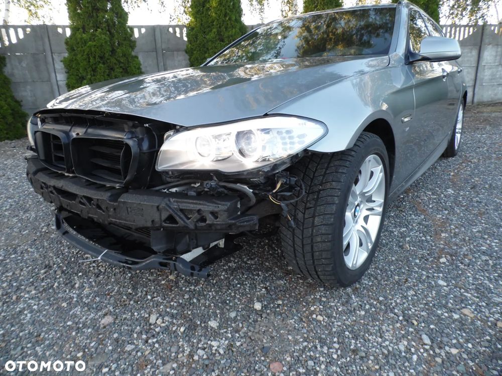 BMW Seria 5 525d xDrive Sport-Aut - 18
