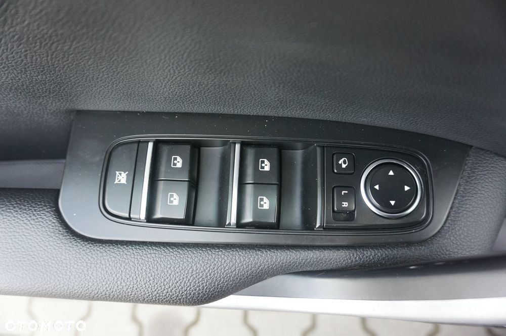 Kia Ceed 1.6 GDI PHEV XL DCT - 12