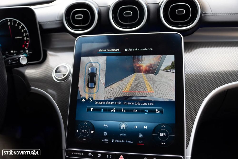 Mercedes-Benz C 300 e AMG Line - 11