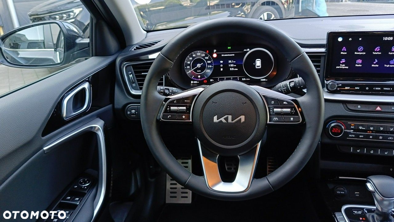 Kia Ceed - 17