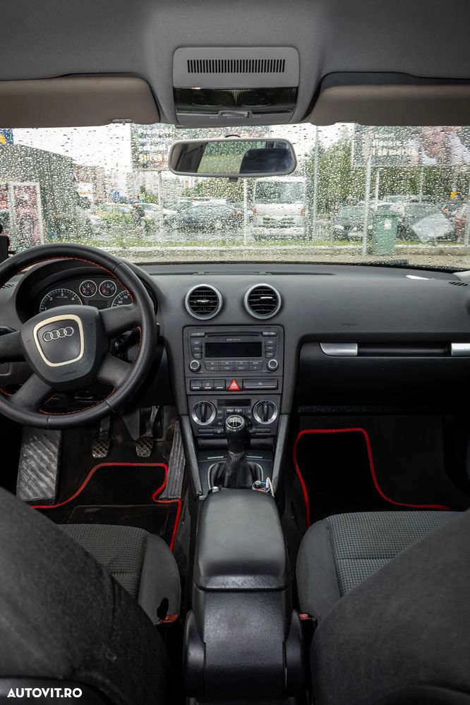 Audi A3 Sportback 1.9 TDI Attraction - 9