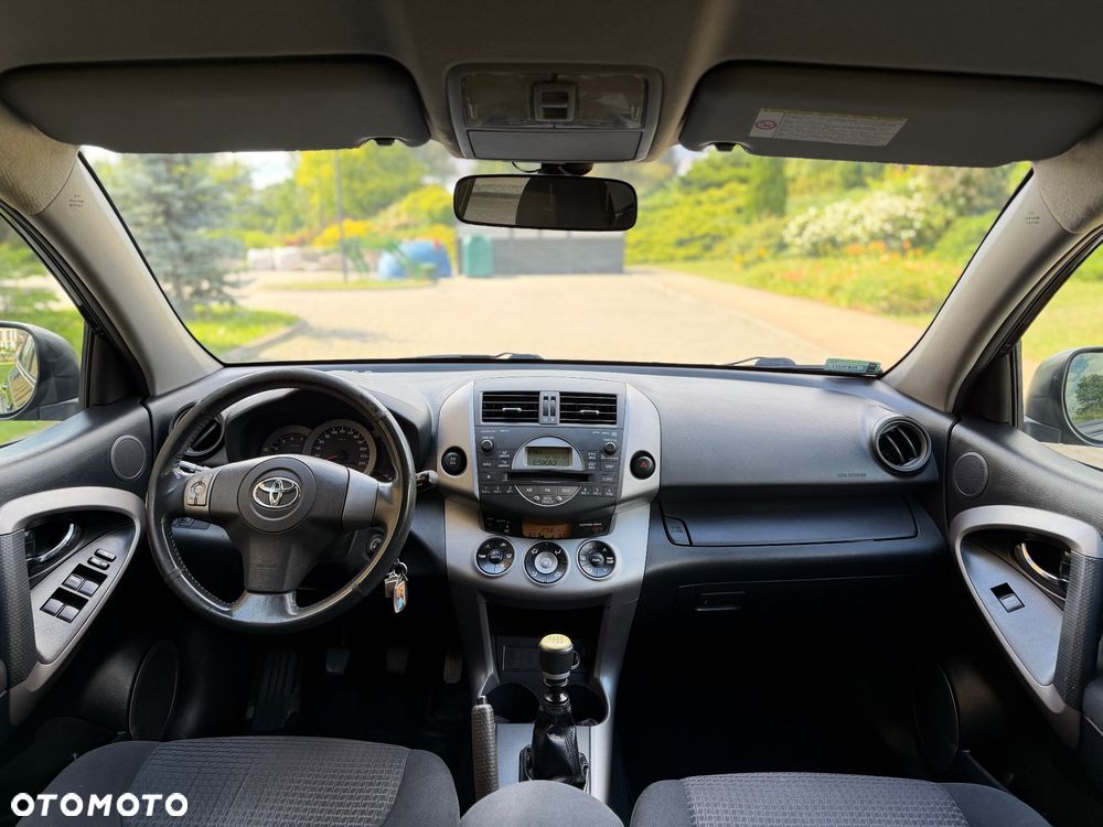 Toyota RAV4 2.2 D-4D Prestige - 6