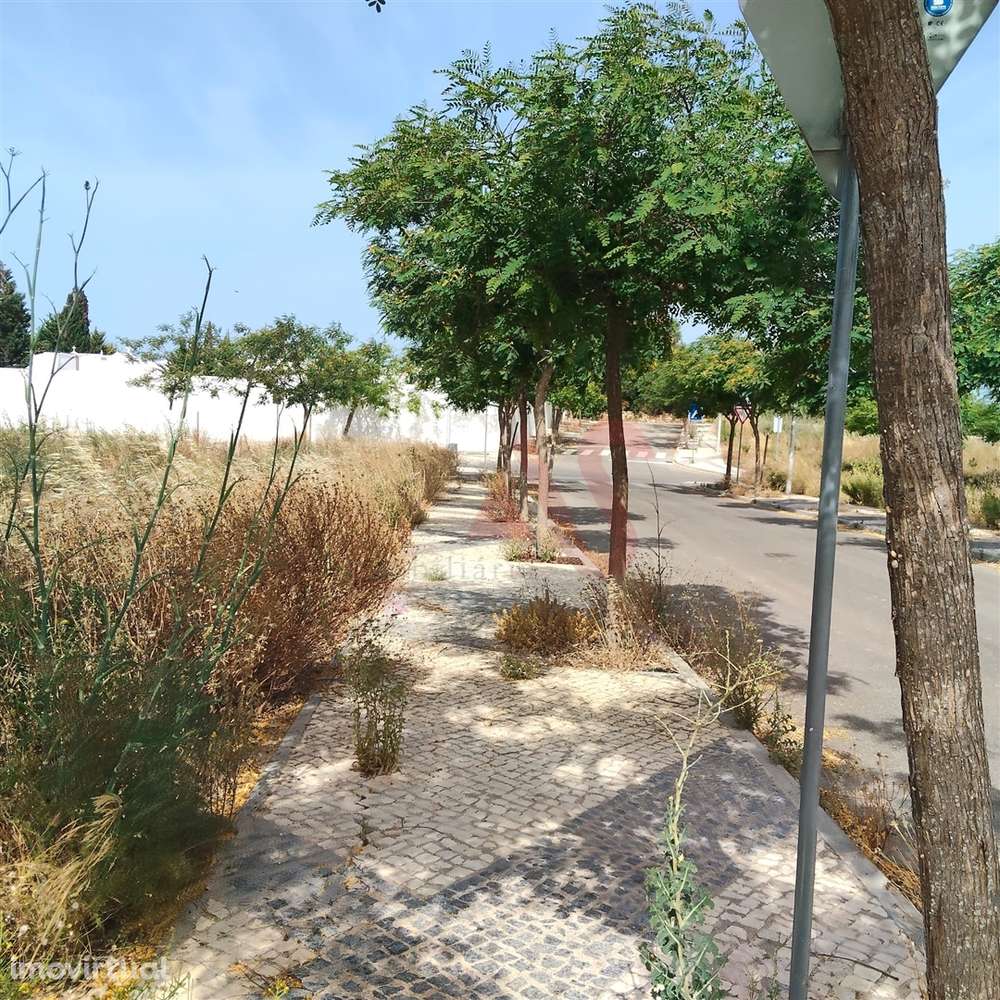 Terreno para Construção com 410 m² – Tavagueira, Guia (Albufeira) - Grande imagem: 2/4