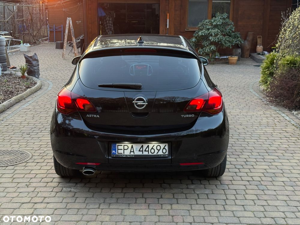 Opel Astra 1.4 Turbo - 18