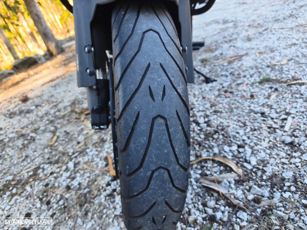 Benelli TRK 502 - 5