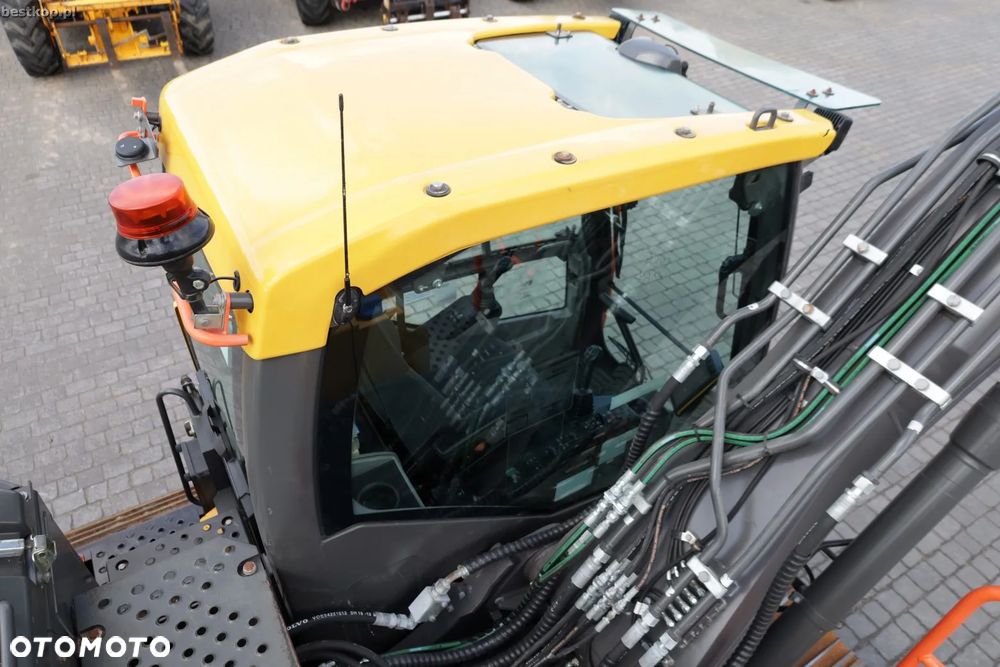 Volvo EC140EL - 27