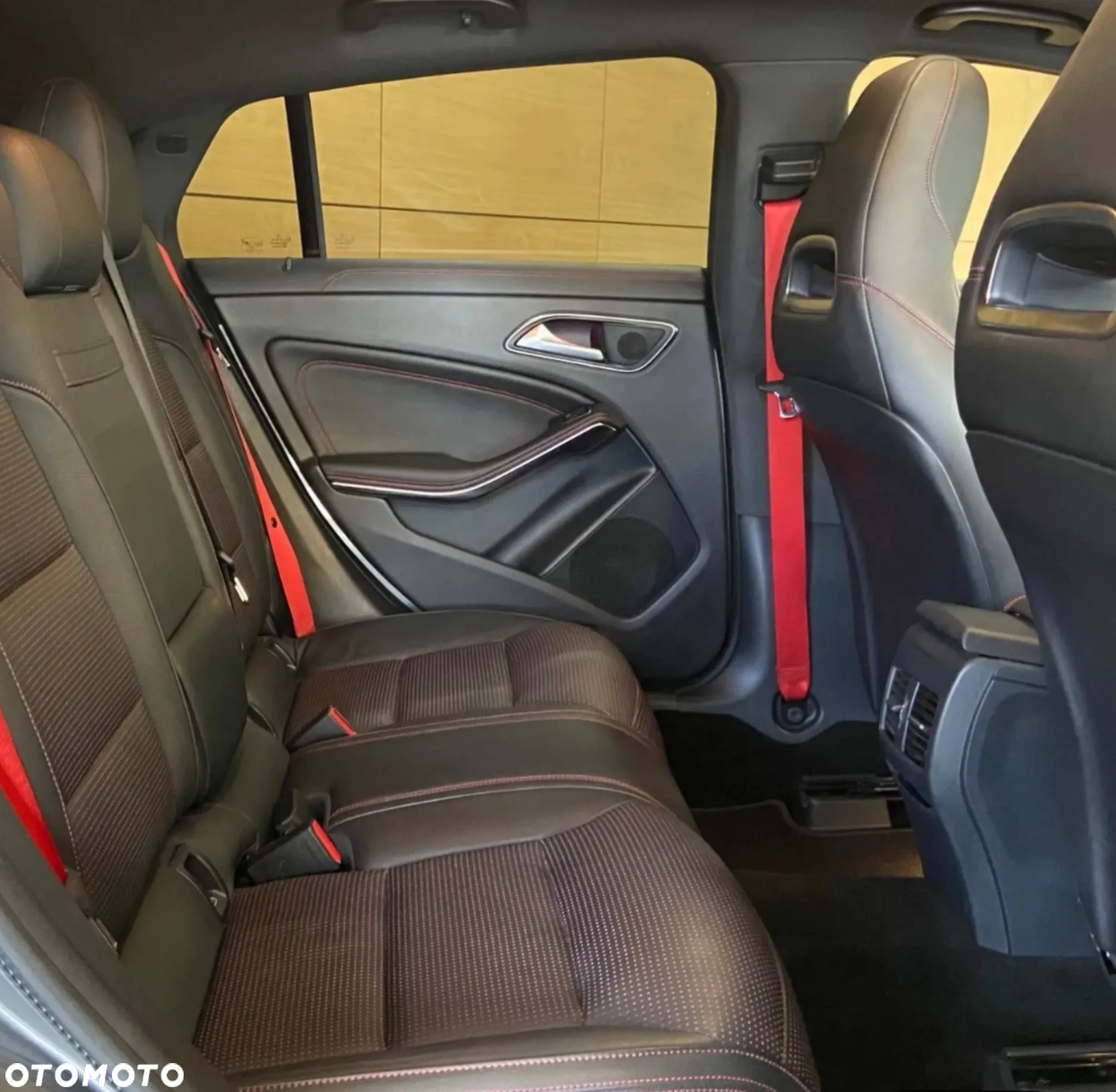 Mercedes-Benz CLA AMG 45 4-Matic - 23