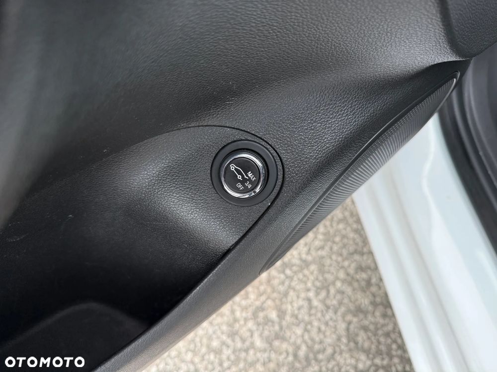 Opel Astra 1.4 Turbo Start/Stop Innovation - 28