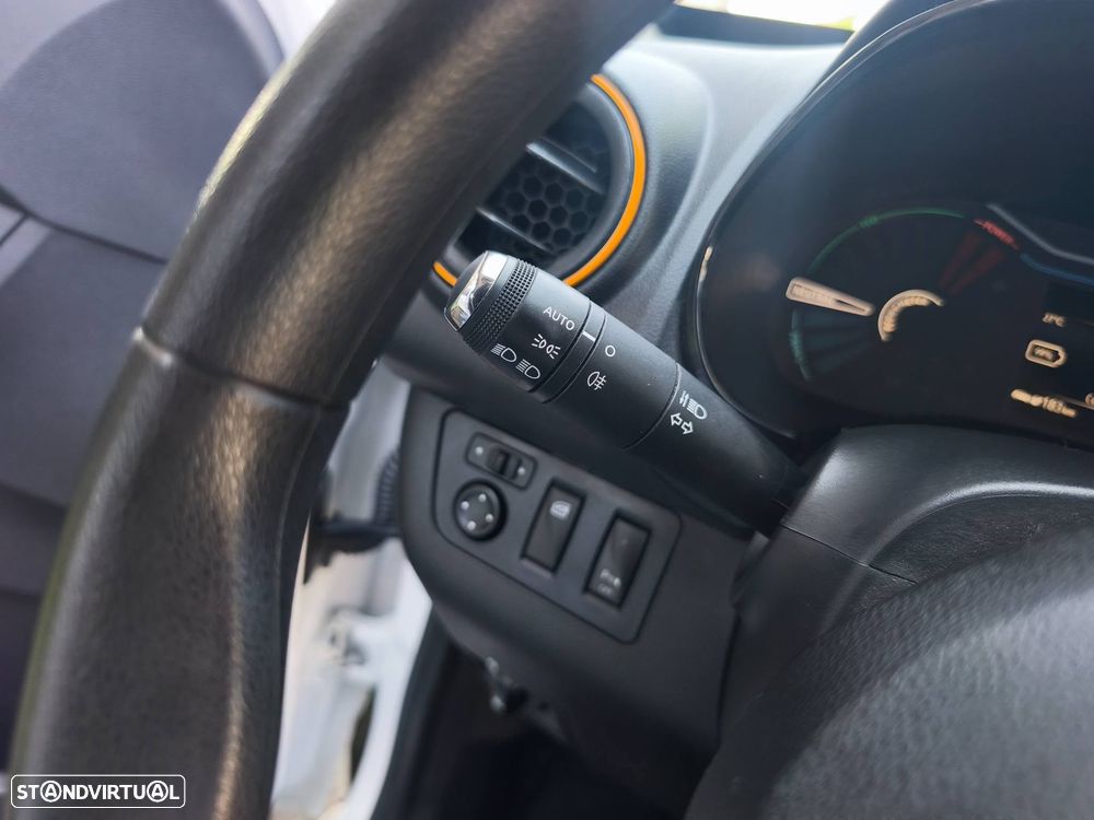 Dacia Spring Comfort Plus - 15