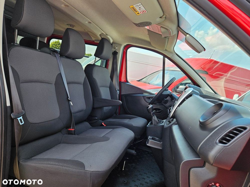 Renault Trafic L2H1 *69900zł NETTO* Brygadówka 6 osób 2.0dCi/120KM - 32