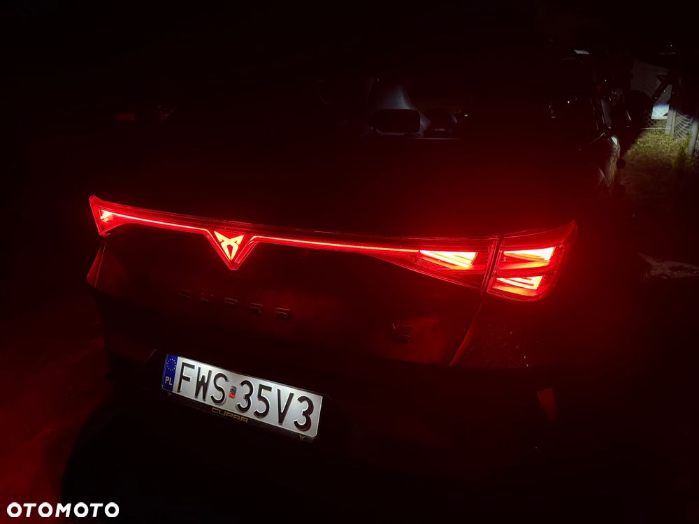 Cupra Leon Sportstourer 2.0 TSI 4Drive DSG VZ - 33