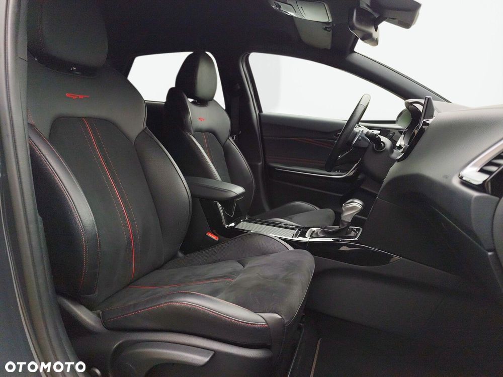 Kia ProCeed - 24