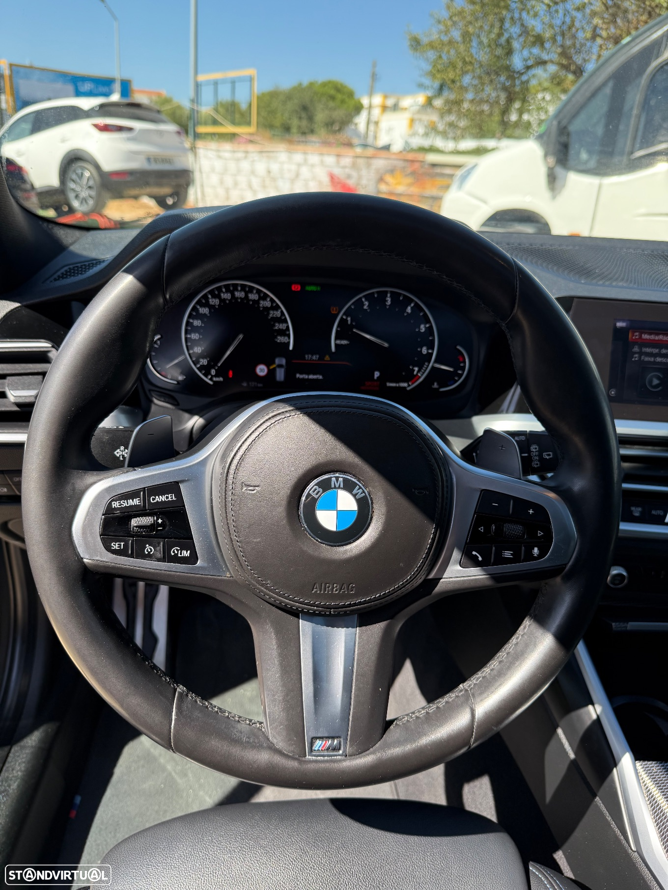 BMW 320 i Touring Pack M Shadow Auto - 15
