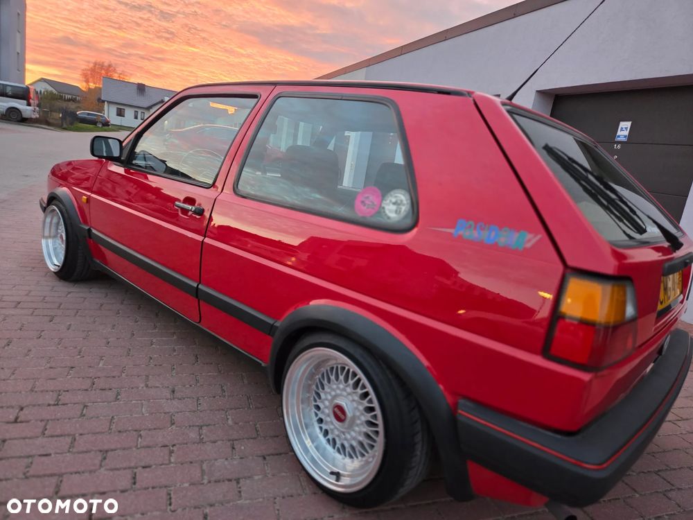 Volkswagen Golf 1.3 - 21