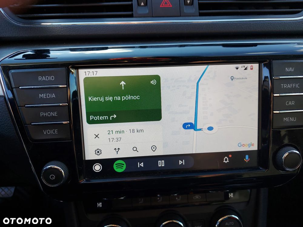 Skoda Superb 2.0 TDI Ambition - 6