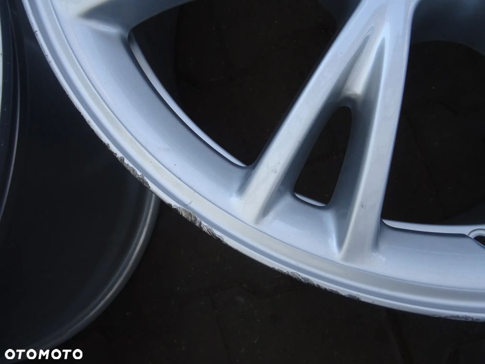 5x114,3x67  9,5Jx19  ET45 Tesla Oryginalne 19 - 6