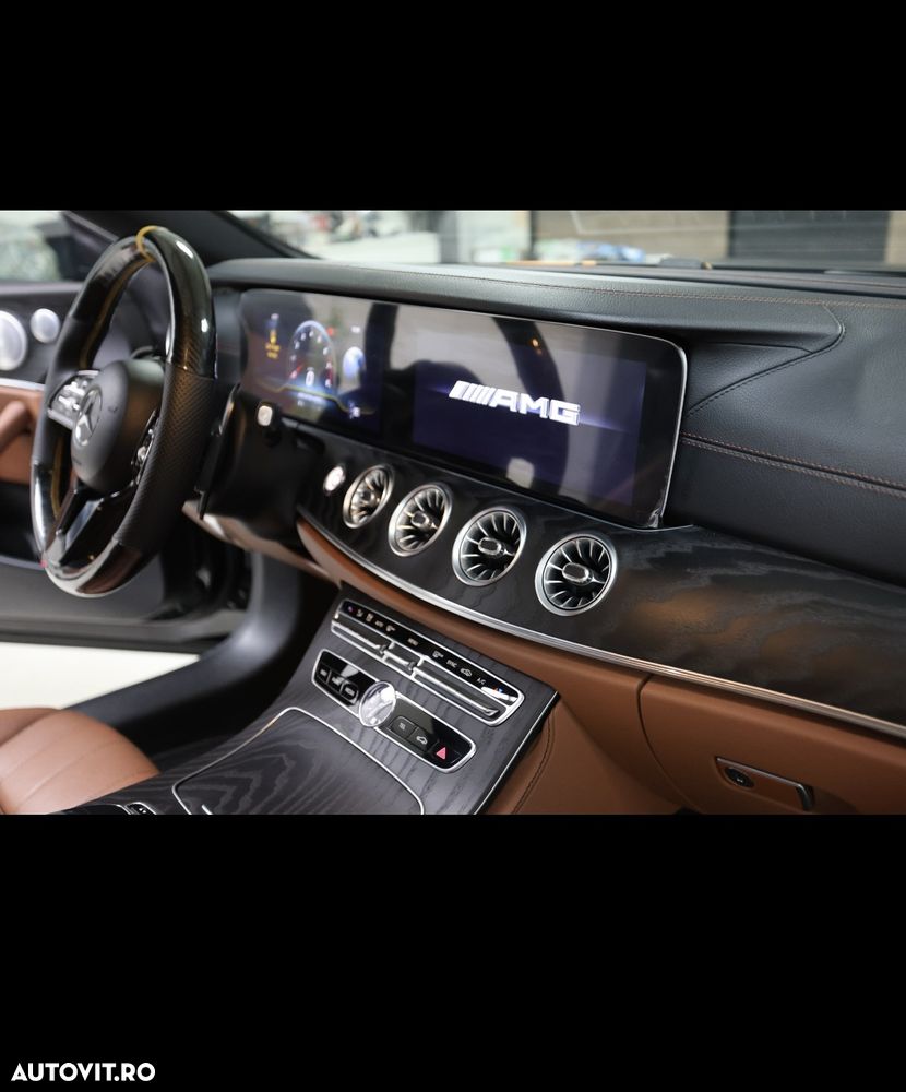 Mercedes-Benz E - 10