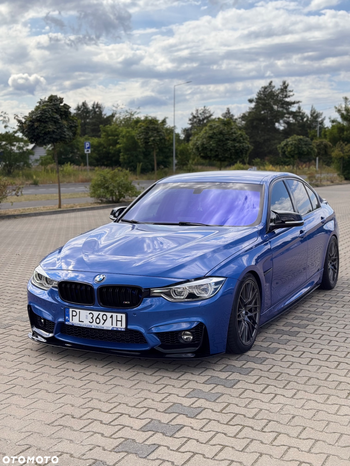 BMW Seria 3 318i Touring M Sport - 11
