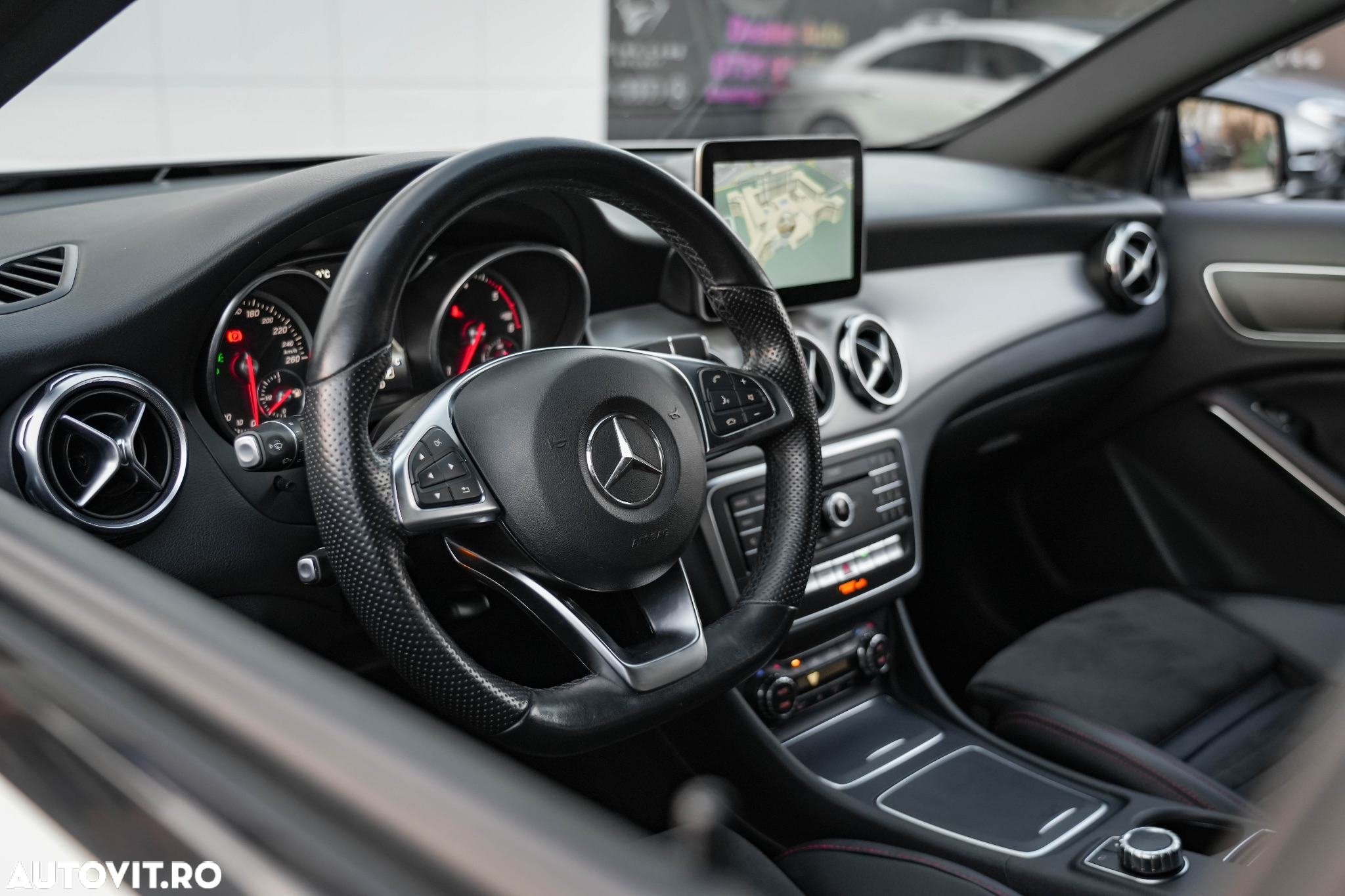 Mercedes-Benz GLA 200 (CDI) d 7G-DCT AMG Line - 23