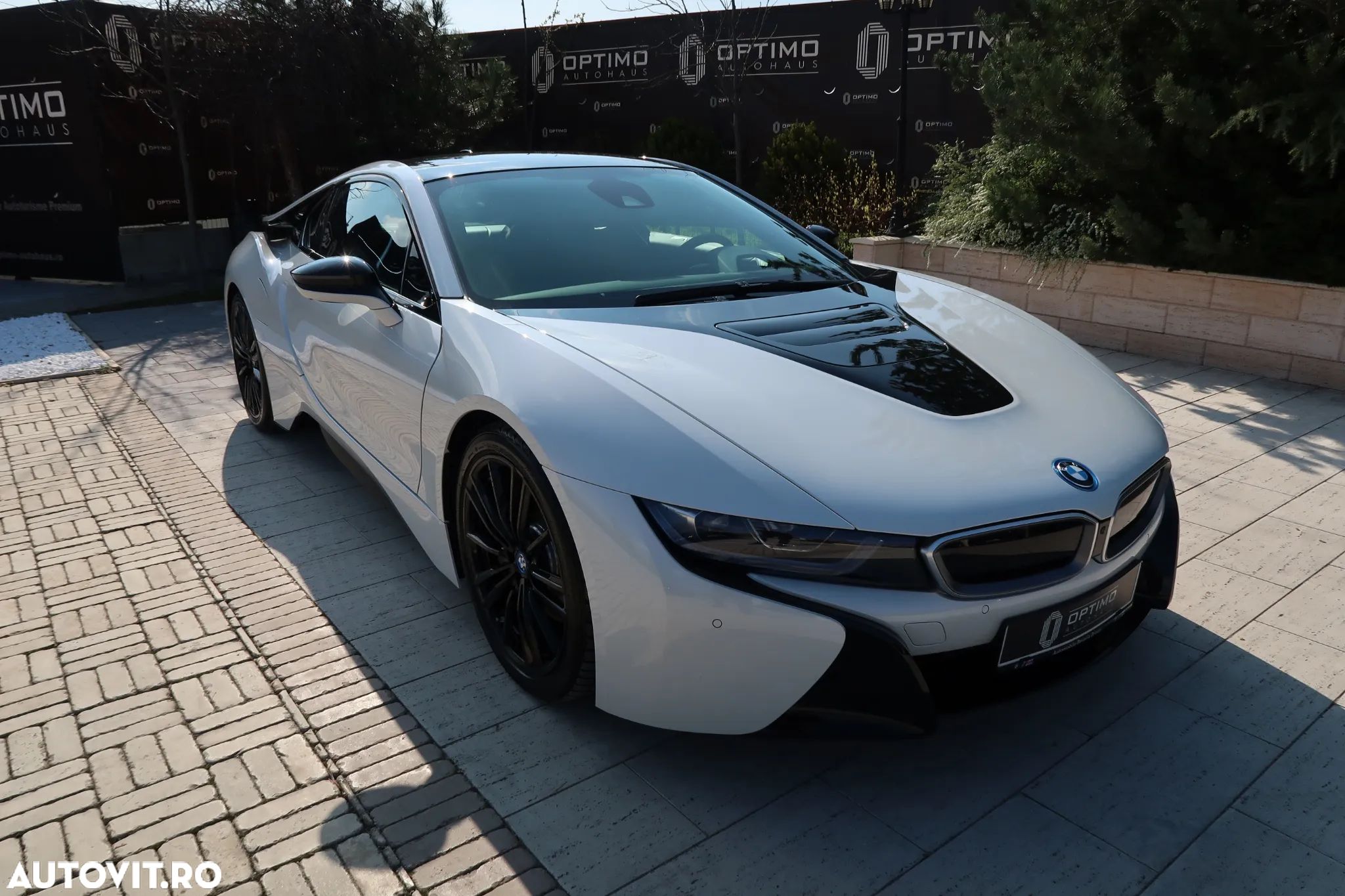 BMW i8 - 1