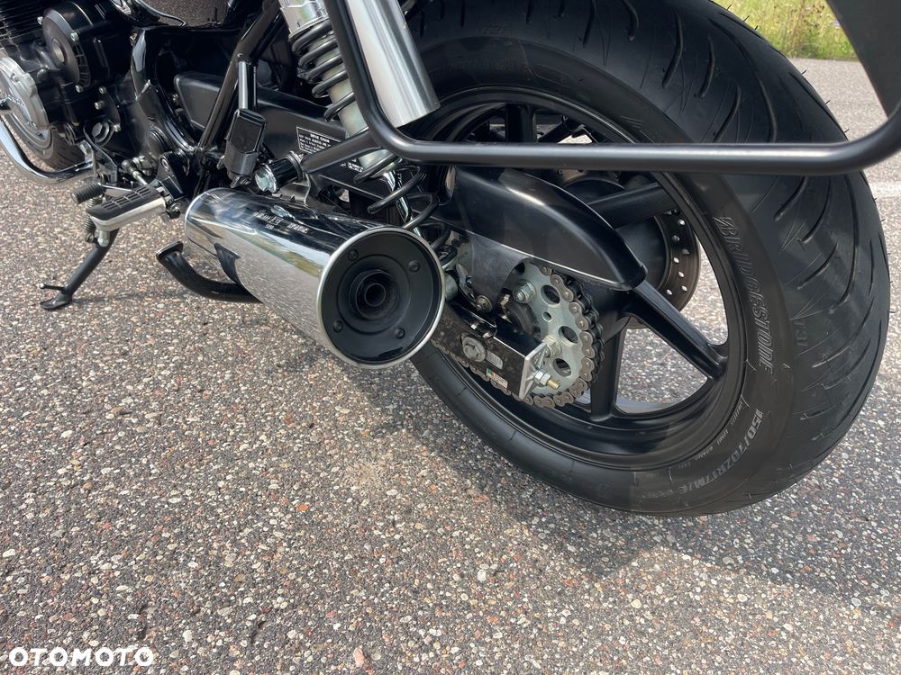 Honda CB - 24