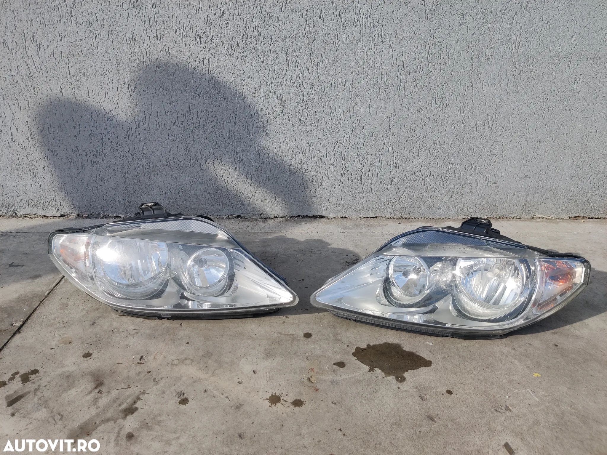 Far faruri halogen stanga / dreapta Seat Exeo 3R1941005E / 3R1941006E - 1