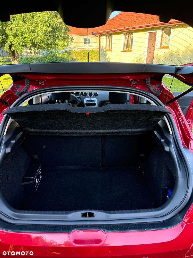 Peugeot 308 120 VTi Family - 11