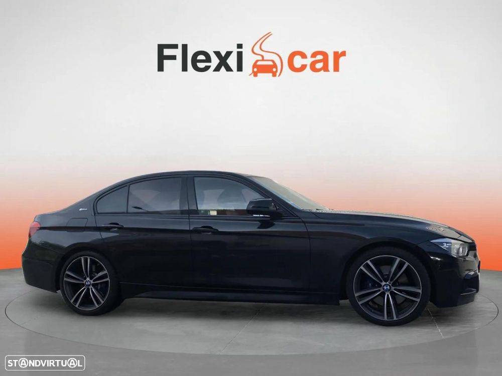 BMW 330 e iPerformance Pack M - 7