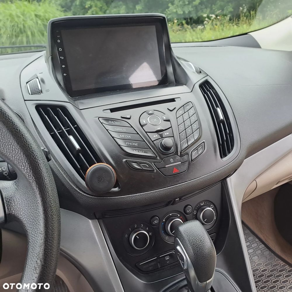 Ford Kuga - 7