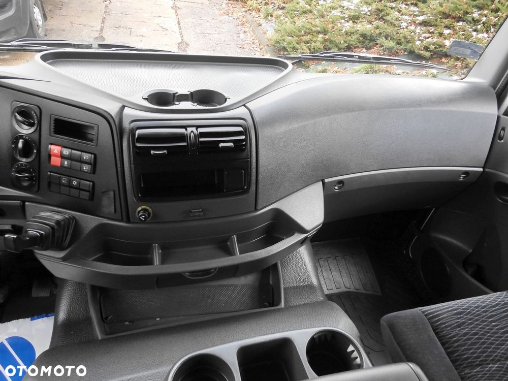 Mercedes-Benz ATEGO 12.24 KONTENER WINDA 18 PALET TEMPOMAT KLIMATYZACJA AUTOMAT  BLIŹNIACZE KOŁA  240KM - 36