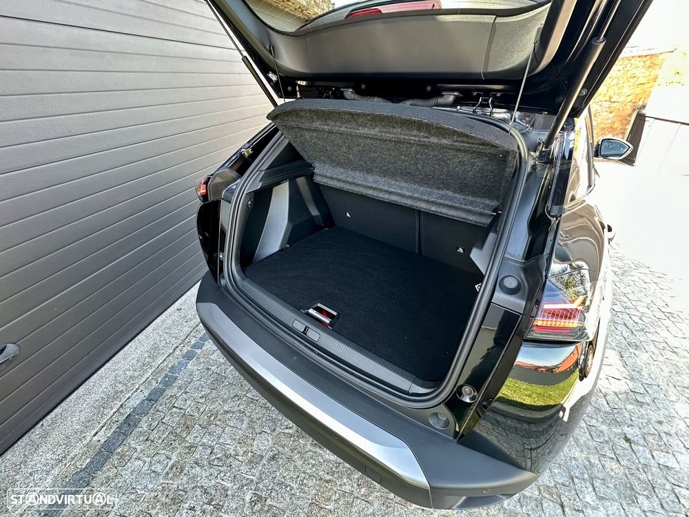 Peugeot e-2008 50 kWh GT Line - 7