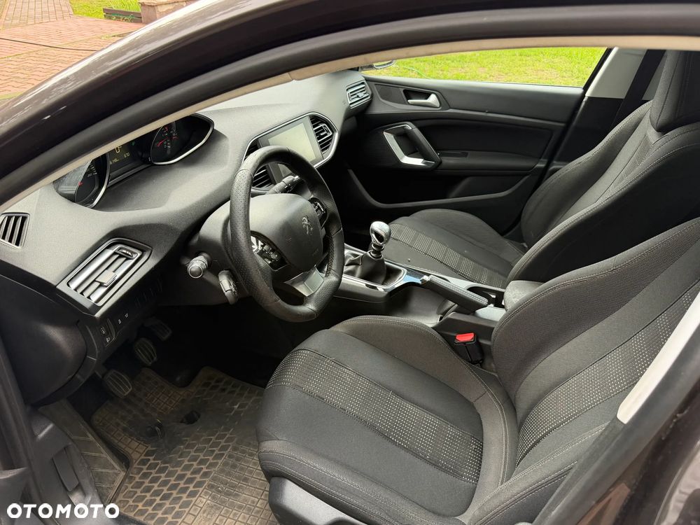 Peugeot 308 BlueHDi 120 Stop & Start Allure - 15