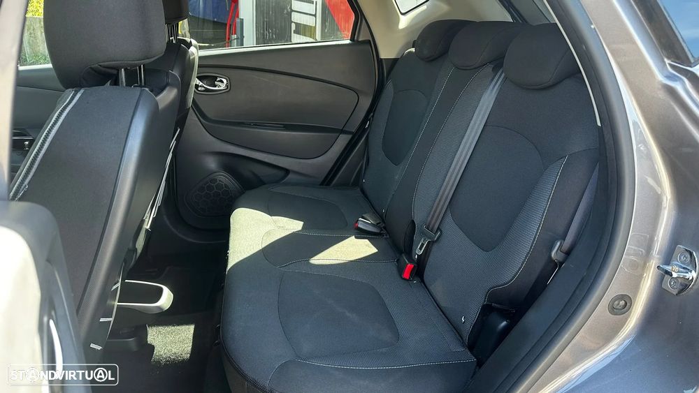 Renault Captur 1.5 dCi Exclusive - 14