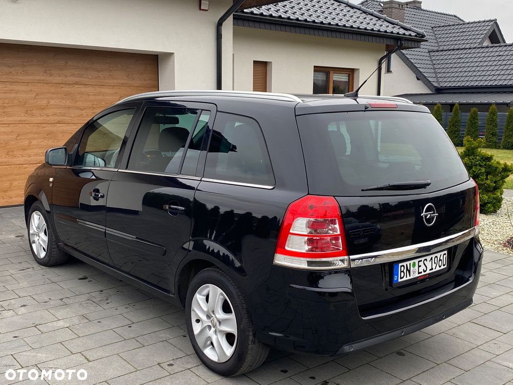 Opel Zafira 1.8 Design Edition - 15