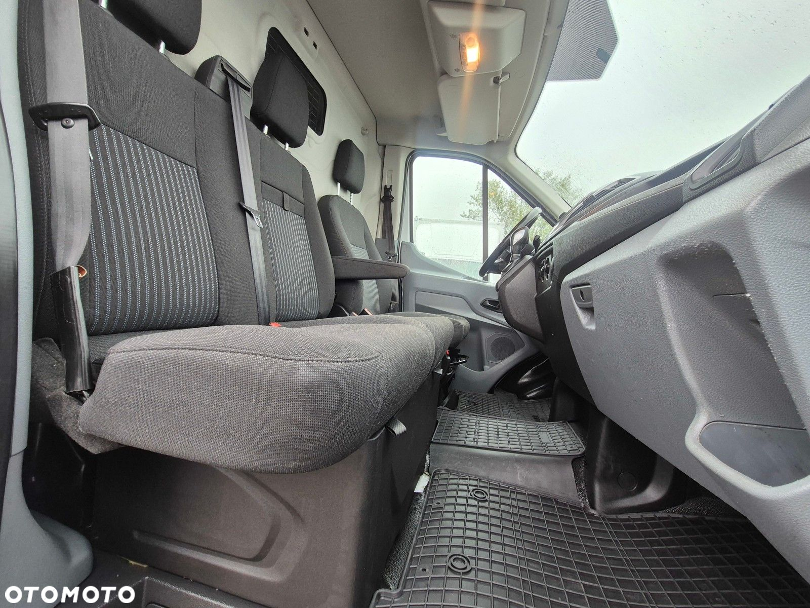 Ford transit L2H2 *49999zł NETTO* 2,0 TdCi/170KM Automat!!! - 28