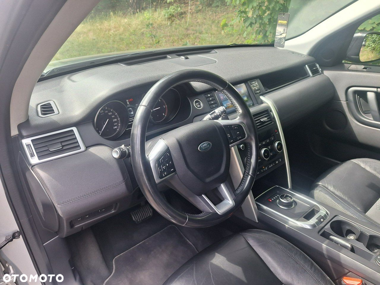 Land Rover Discovery Sport - 7